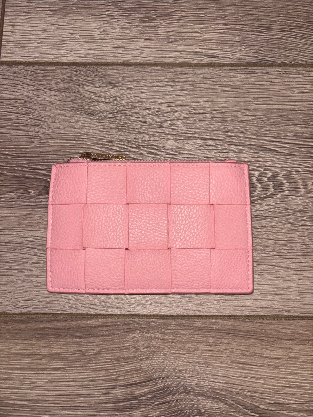 Shiraleah Pink Woven Zip Card Wallet